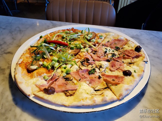 【八九不離食】+各式各樣的美食