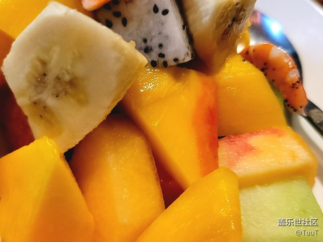 【八九不離食】+水果色拉
