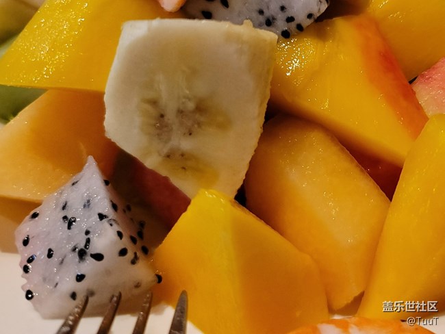 【八九不離食】+水果色拉