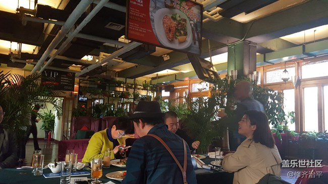 【八九不離食】八方來財，酒滿心實，友誼長存，一切安好