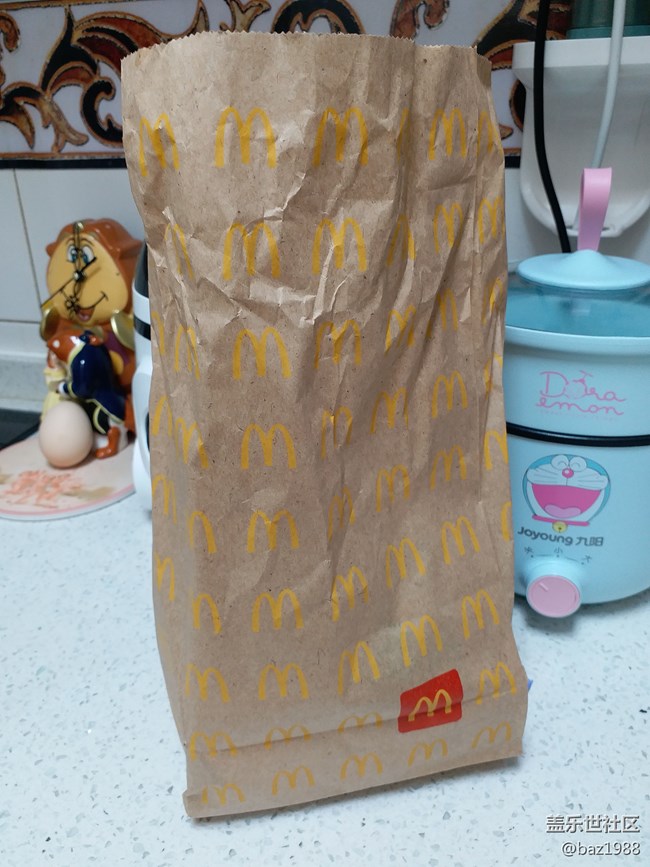 【八九不離食】+麥當(dāng)勞開(kāi)心樂(lè)園餐