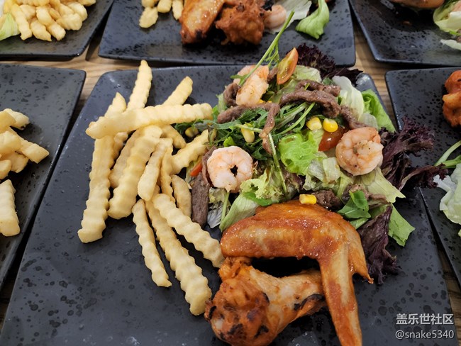 三星S22系列《夜城日記》沈陽(yáng)站 三星S22系列《夜城日記》沈陽(yáng)站