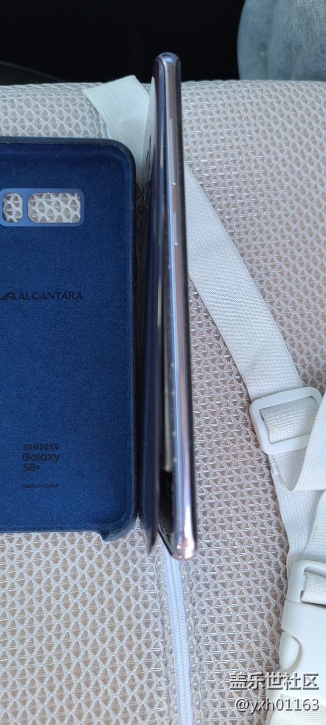 S8+不錯，太陽下沒有曬炸...