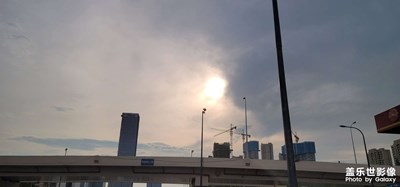 山雨欲來(lái)風(fēng)滿(mǎn)樓