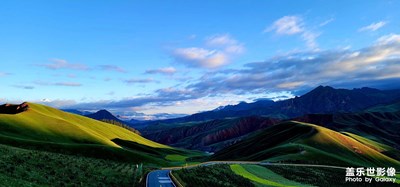來波桌面背景