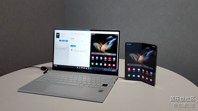 生活高效追求者商務(wù)利器 三星Galaxy Z Fold4評(píng)測(cè) 生活高效追求者商務(wù)利器 三星Galaxy Z Fold4評(píng)測(cè)