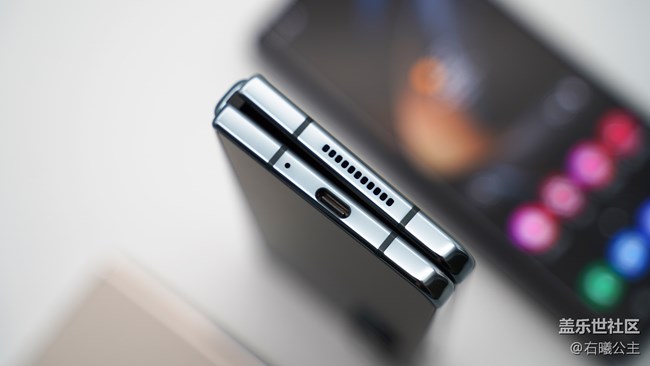 生活高效追求者商務(wù)利器 三星Galaxy Z Fold4評(píng)測(cè) 生活高效追求者商務(wù)利器 三星Galaxy Z Fold4評(píng)測(cè)