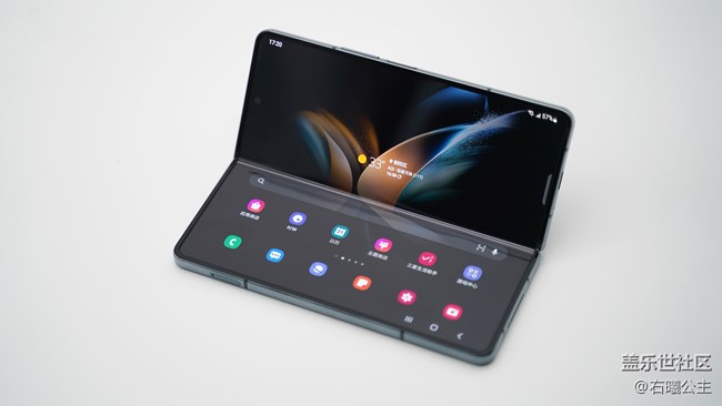 生活高效追求者商務(wù)利器 三星Galaxy Z Fold4評(píng)測(cè) 生活高效追求者商務(wù)利器 三星Galaxy Z Fold4評(píng)測(cè)