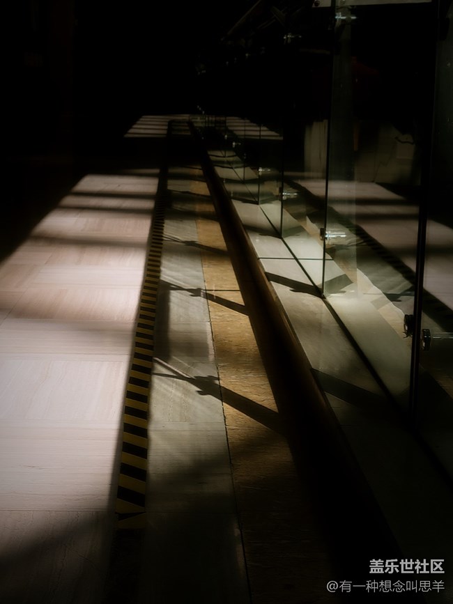 【空間藝術(shù)】光影中的紅燈籠