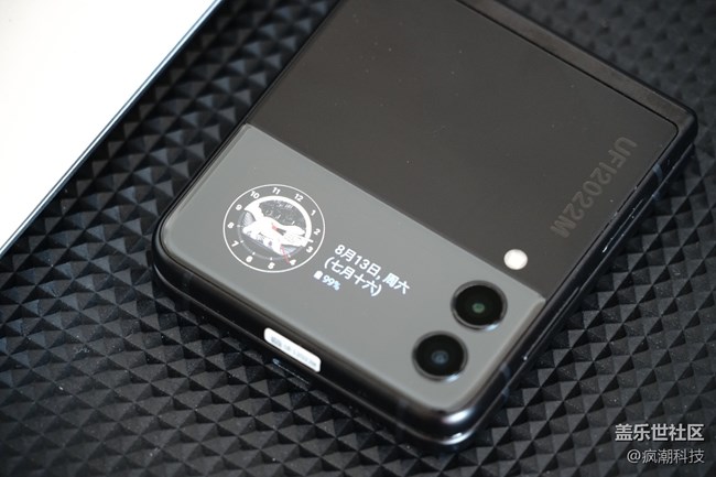 還把手機(jī)外屏當(dāng)擺設(shè)？其實(shí)它可以這樣玩！