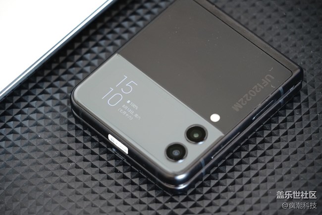 還把手機(jī)外屏當(dāng)擺設(shè)？其實(shí)它可以這樣玩！