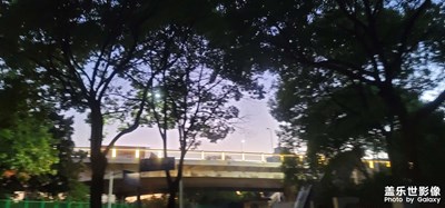 【帶著手機(jī)去旅行】+城市游蕩