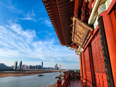 【帶著手機(jī)去旅行】+滕王閣