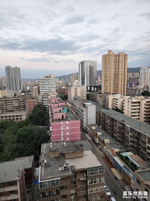 晚間的城市