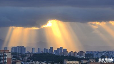 夕陽(yáng)晚霞火燒云