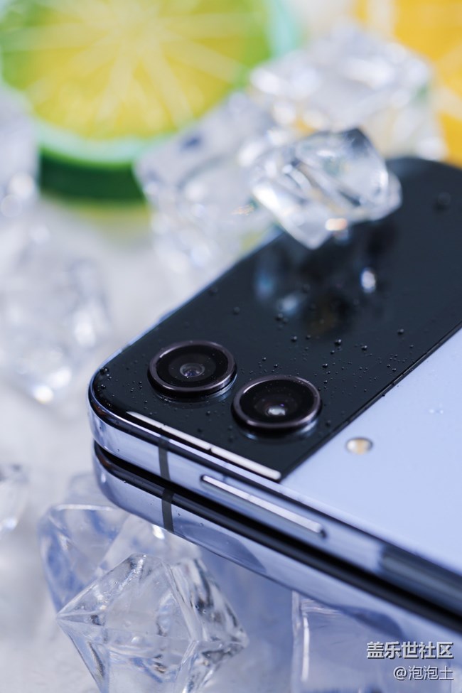 兼具時(shí)尚魅力與強(qiáng)勁性能:三星Galaxy Z Flip4