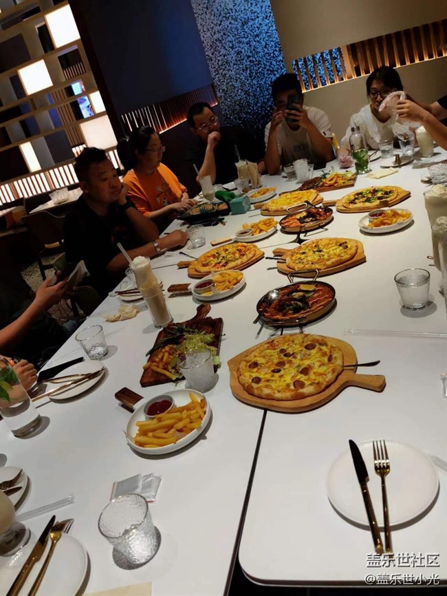 【新品快閃店打卡】沈陽星部落Fold4&Filp4快閃店品鑒回顧 【新品快閃店打卡】沈陽星部落Fold4&Filp4快閃店品鑒回顧