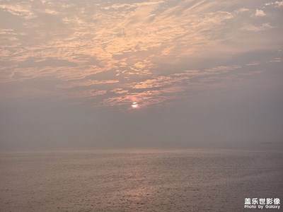 海邊日出