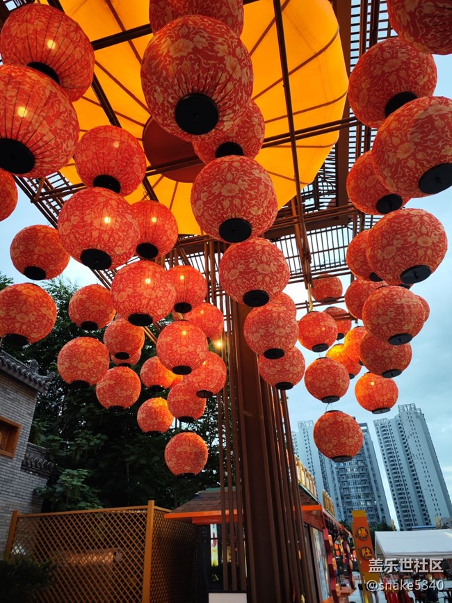 【人間煙火氣】+ 雨中作樂！