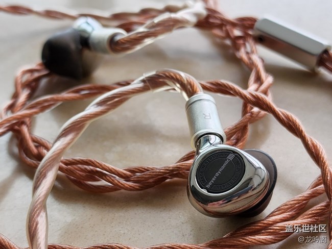 大家伙都用啥東東聽歌？