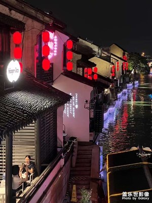 夜晚的南長街
