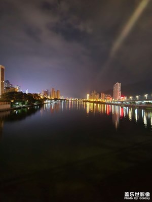 夜幕星河