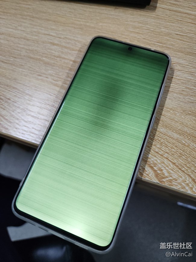 S20Ultra 無故白屏求助