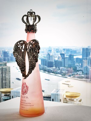 【秋日麗影】+ 窗外