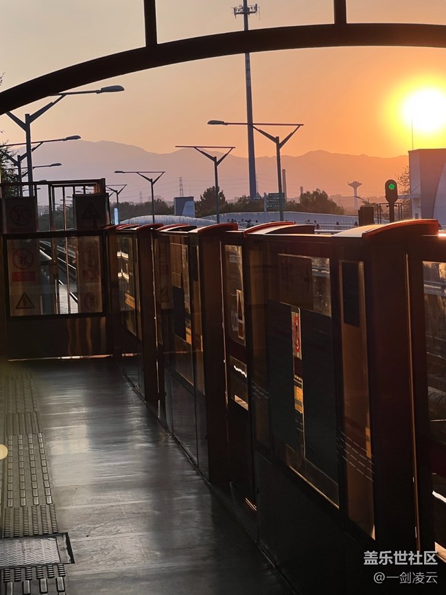 【城市魅影】高樓大廈之外的城市風(fēng)景