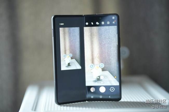 用三星Galaxy Z Fold3 5G拍照樂趣十足