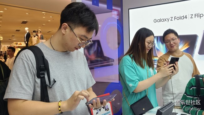 【新品快閃店打卡】讓Z閃耀整個城市