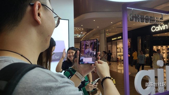 【新品快閃店打卡】讓Z閃耀整個城市