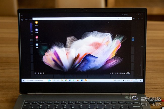 三星Galaxy Z Fold3的Samsung Dex尤其適合出差