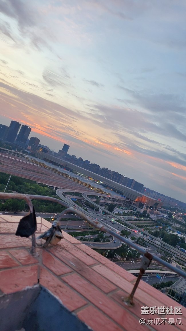 【秋色宜人】+ 夕陽與丁達(dá)爾效應(yīng)