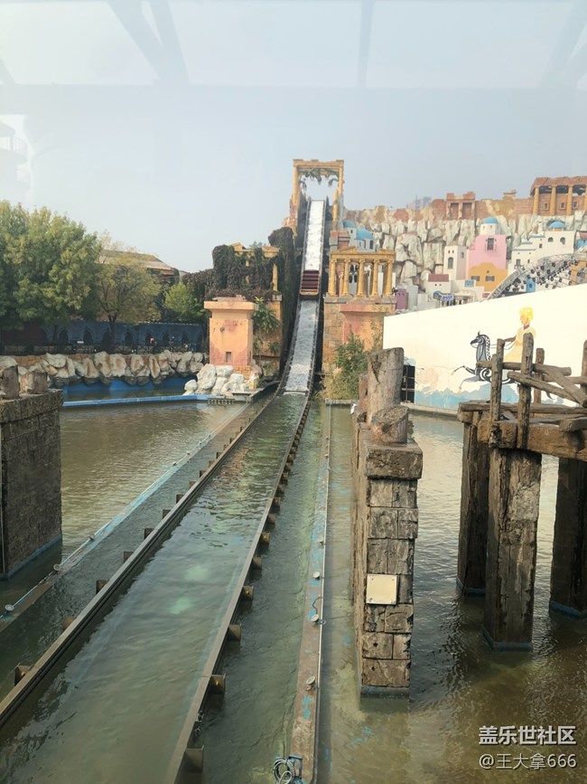 【十一趣事】+歡樂谷半日游