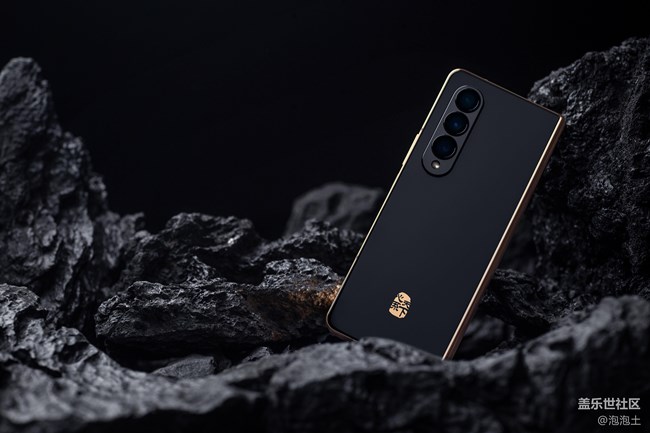 image (1).jpeg 三星W23|W23 Flip:匠心工藝 尊貴體驗