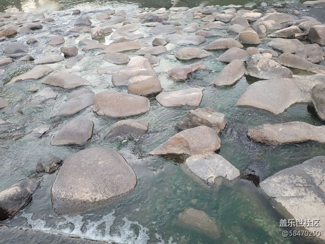 #視角——小河流水