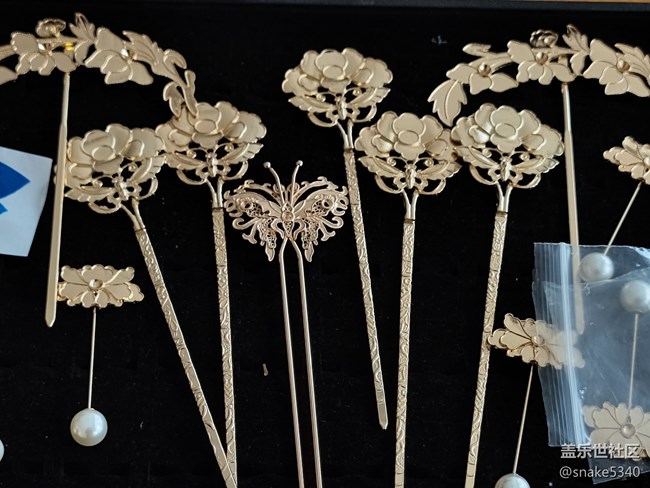 《三星W23/W23 Filp品鑒》一支金釵 《三星W23/W23 Filp品鑒》一支金釵