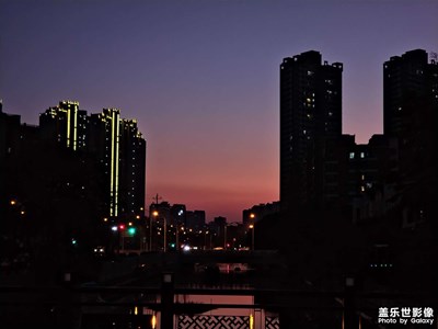 夜晚散步