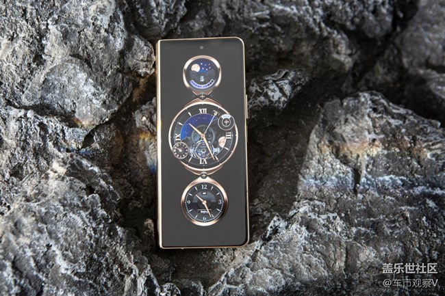 分享一組三星W23的圖賞，華麗而不張揚