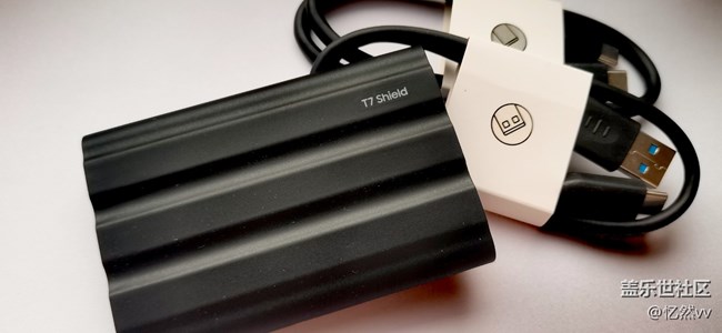 【我要當(dāng)錦鯉】三星T7 Shield移動固態(tài)硬盤