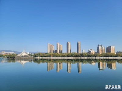 清晨和中午