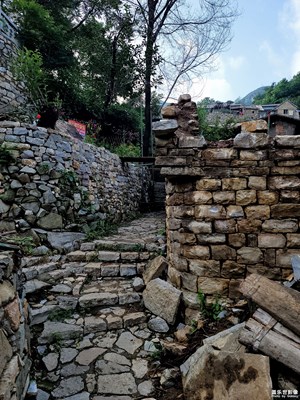 臥云鋪-拐彎抹角