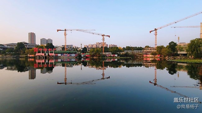 【生活里的光】+小公園的風(fēng)景