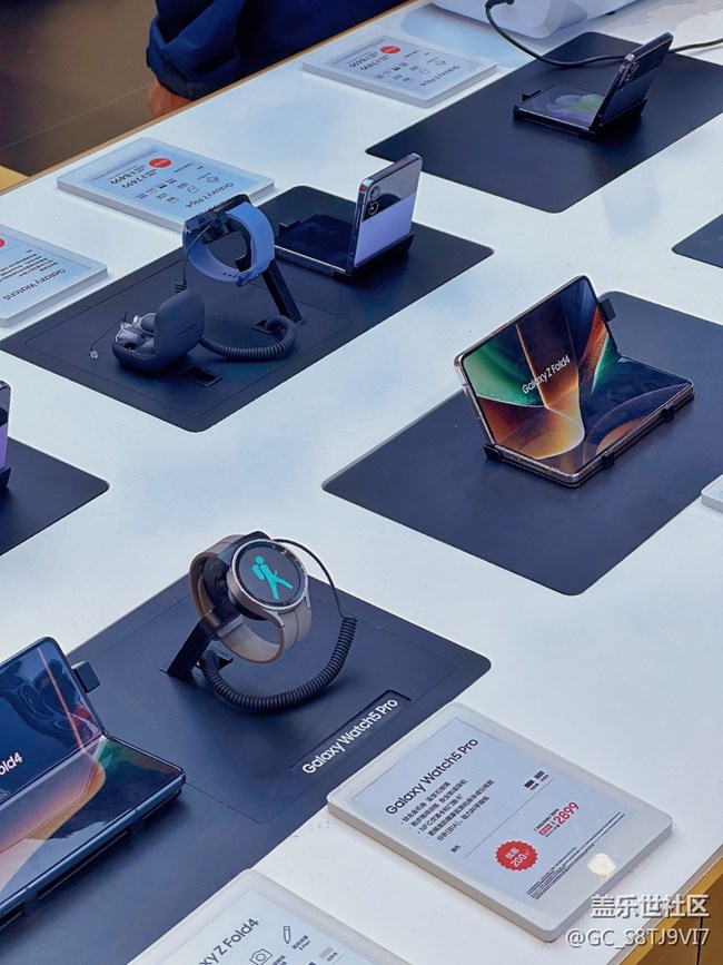 【三星W23系列快閃店打卡】南昌快閃店（南昌T16購物中心店）