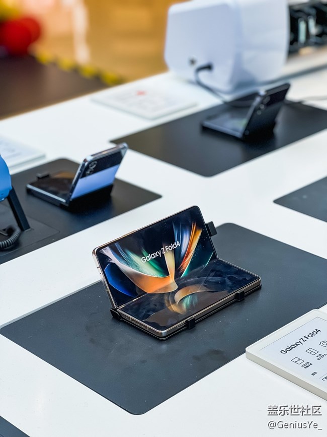 【謝邀打卡SAMSUNG W23快閃店】南昌T16快閃店！