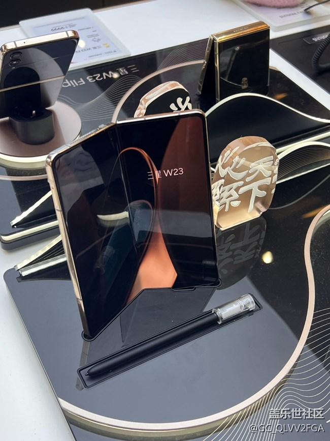 【三星W23系列快閃店打卡】南昌三星快閃新品太贊了