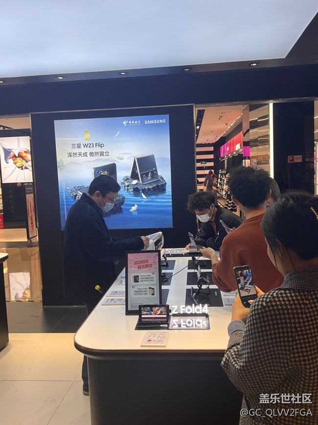 【三星W23系列快閃店打卡】南昌三星快閃新品太贊了