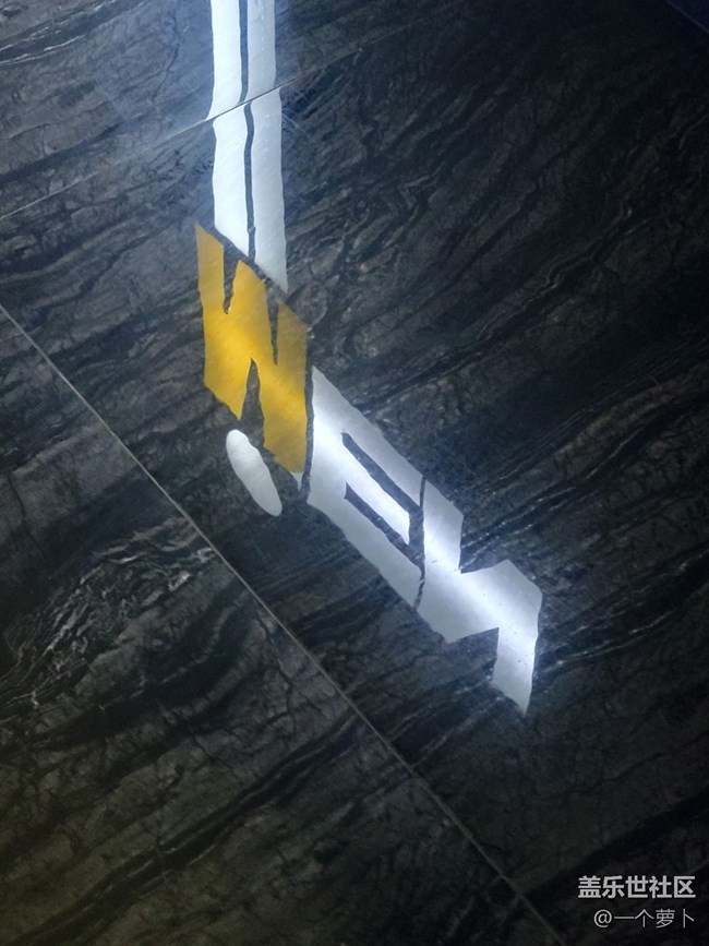 【鏡中景】影院瓷磚