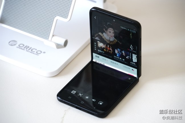 折疊屏的優(yōu)點僅僅是體積小了？看過這個應用小竅門之后再說吧